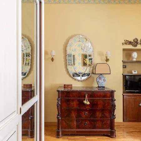 Apartment Iflat Classic Style In The Center Of Rom