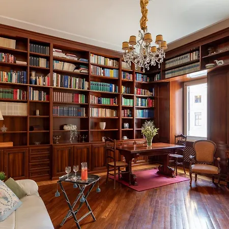 Iflat Classic Style In The Center Of Apartment Rom